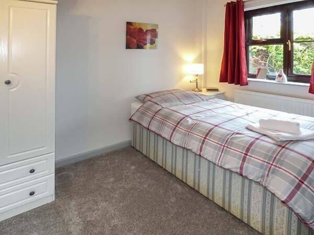 Newton Abbot Vacations - Fairwater Mill Cottage - Property Image 5