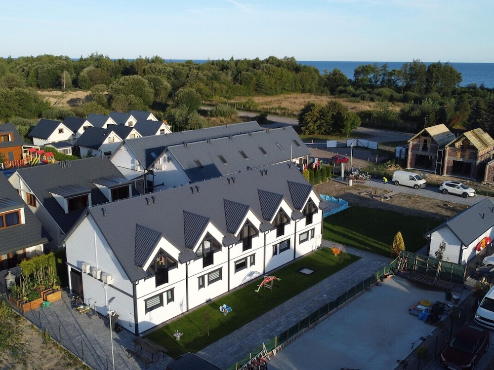 Holiday Homes Close to the Beach, air Conditioning