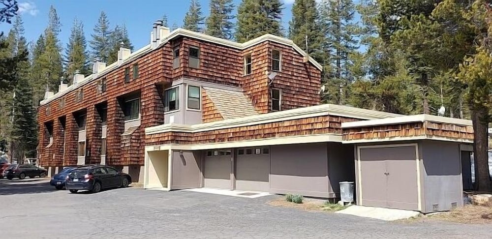 Bear Valley Vacation Condos by RedAwning