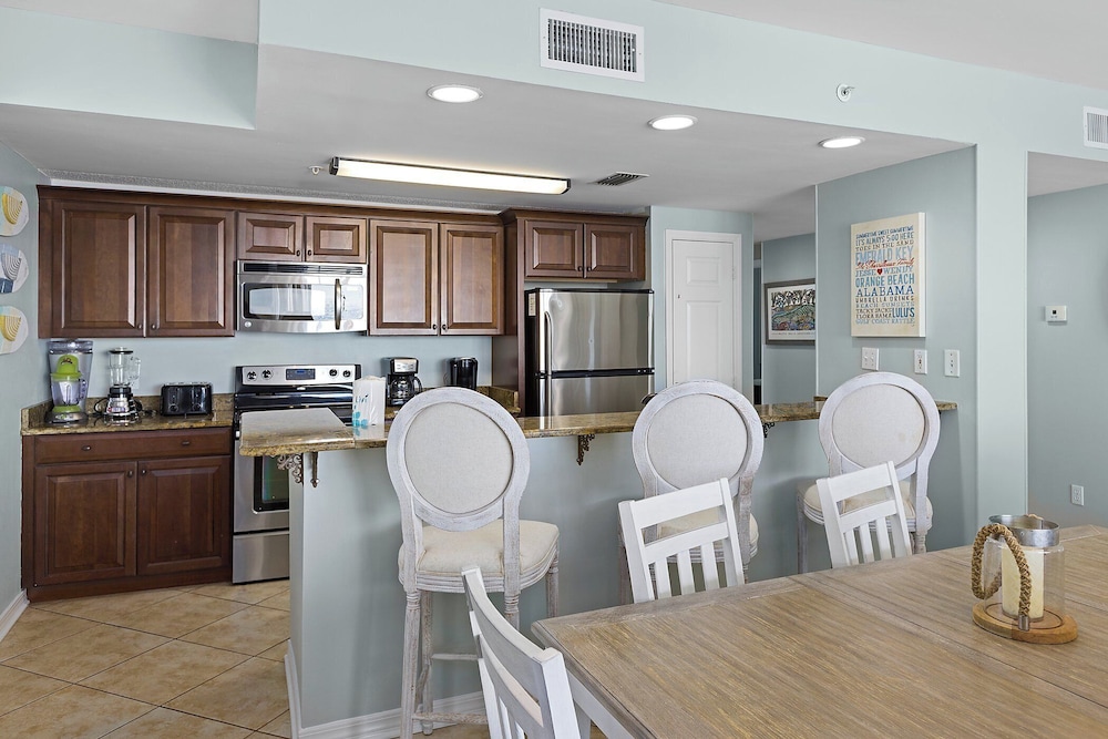 Emerald Key by Southern Vacation Rentals