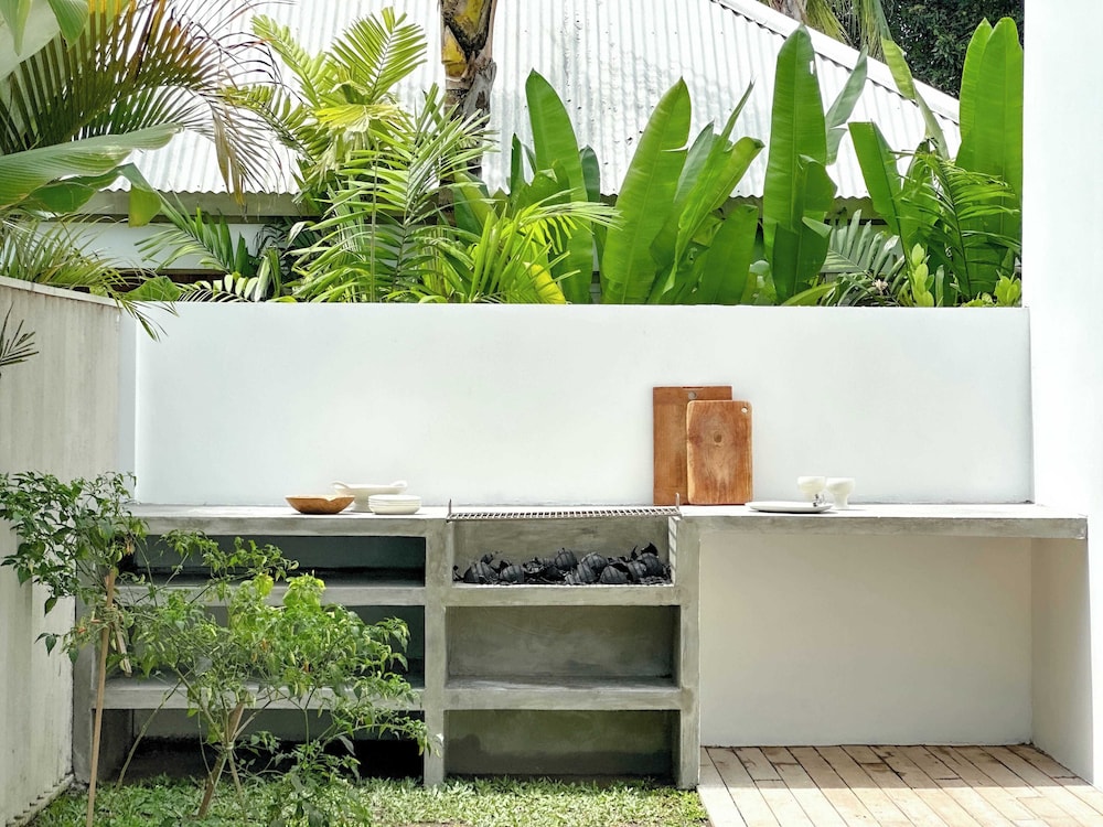 Sunset Bungalow