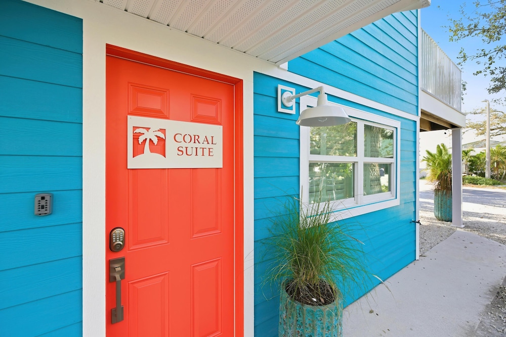 Coral Suite