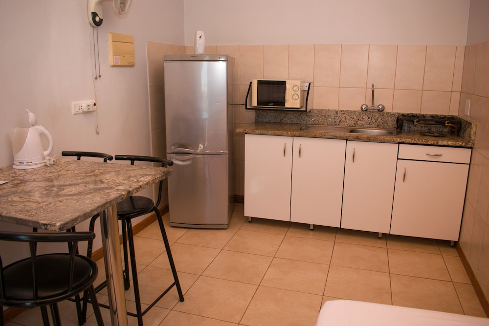 Tina's Guesthouse