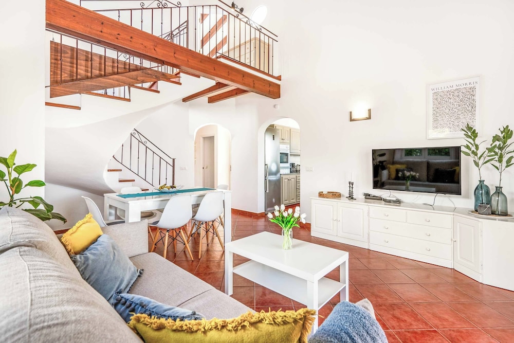 Villa Janis