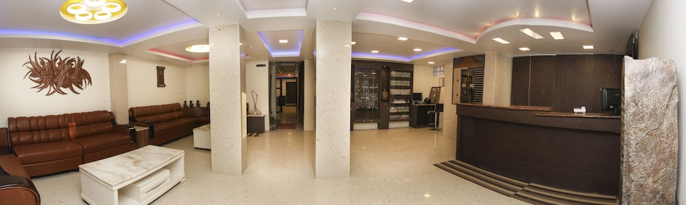 DeSantosh Residency