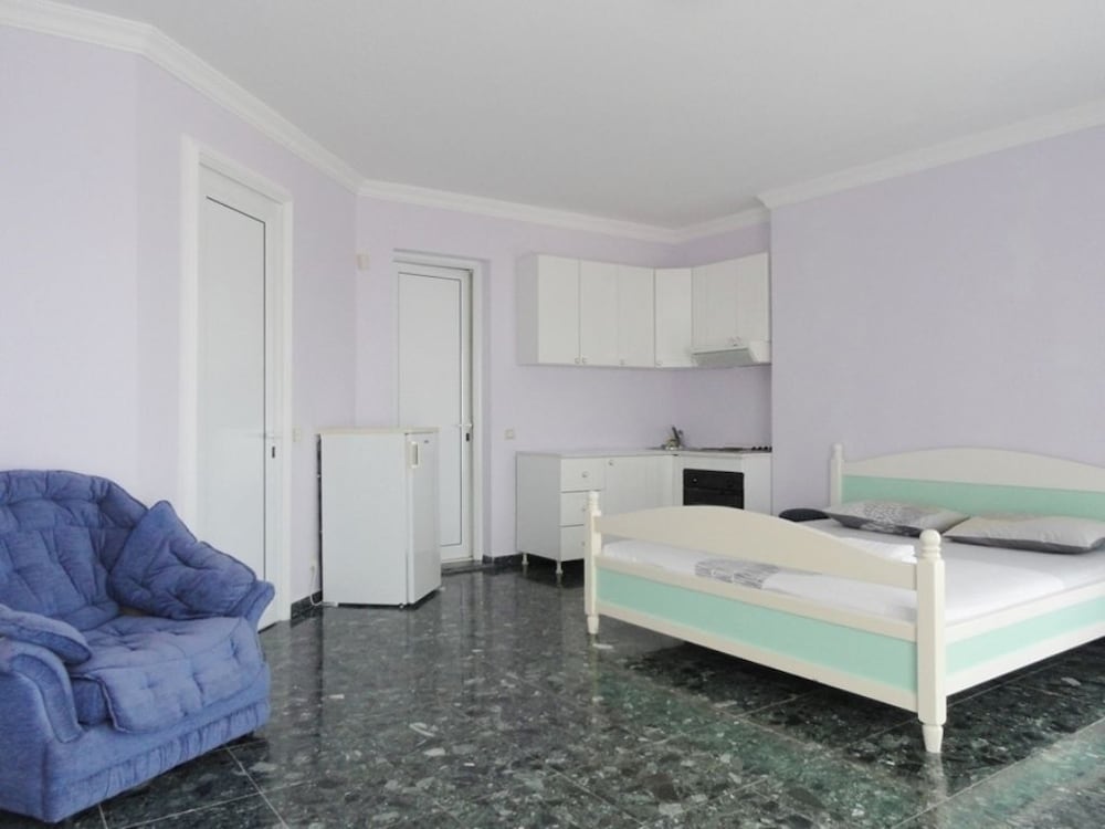 Petrovac Villa With Pool photo 4