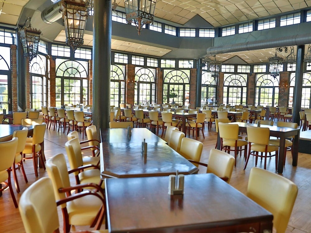 Room in All-inclusive Party Resort, Wangerland