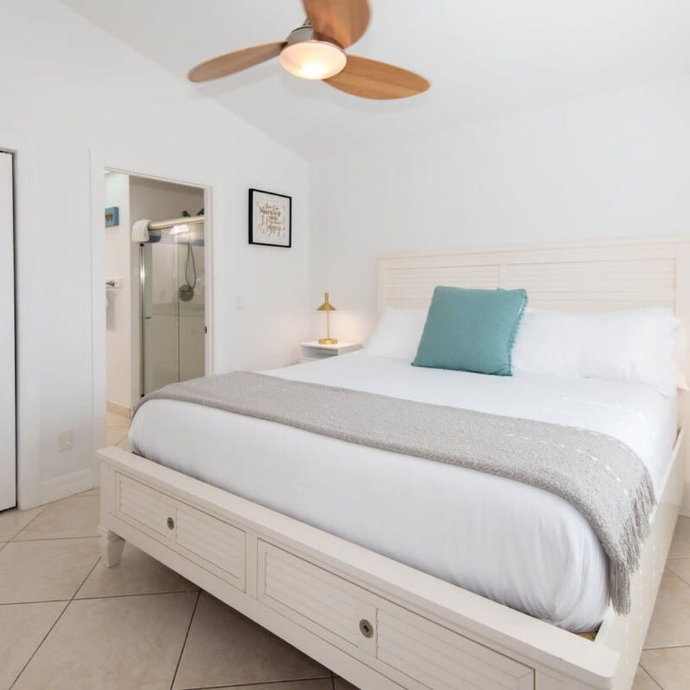 8BD Ft Pierce Beach Getaway - Great for Family Group
