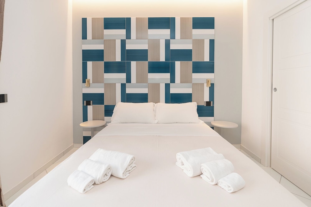 Maiori Suites