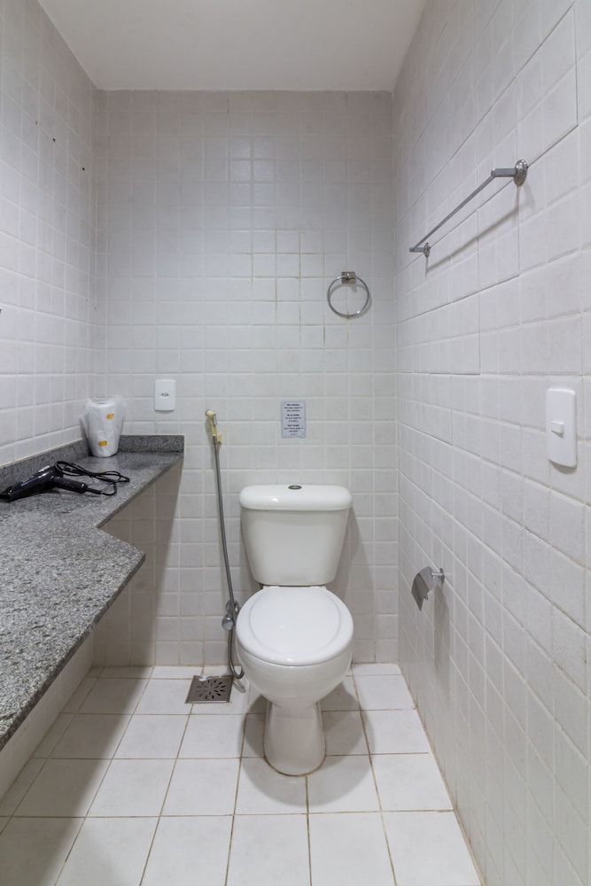 12 Minutes From Copacabana Beach Pl707