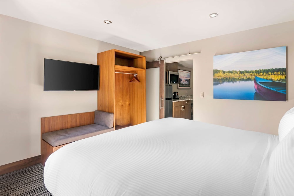 San Francisco Vacations - Hilton Vacation Club Tahoe Seasons Lake Tahoe - Property Image 34