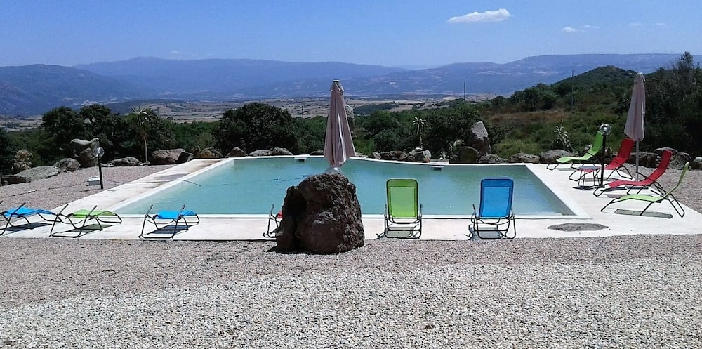 Mura Mura Country House