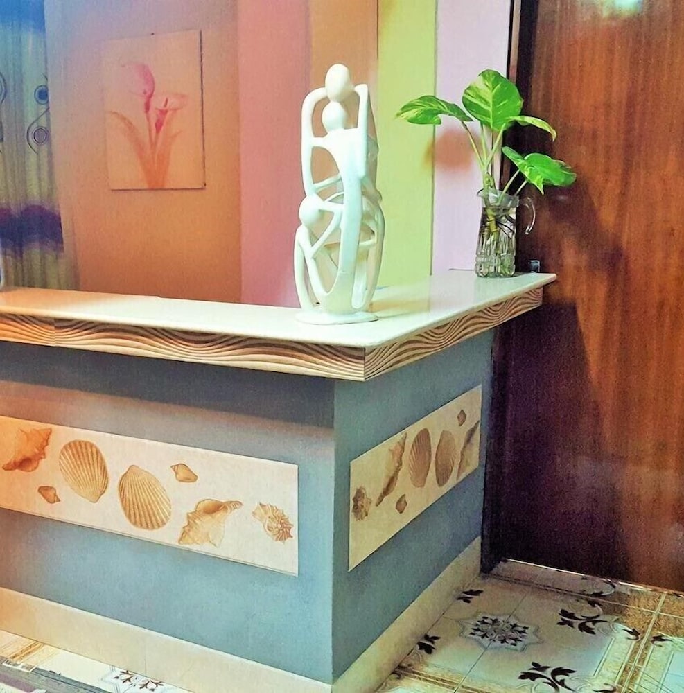 Golden Shell Residence photo 2