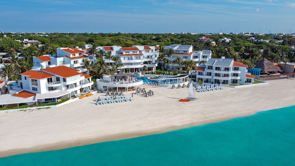 Hotel Sunset Fishermen Beach Resort Playa del Carmen - All inclusive - Image 1