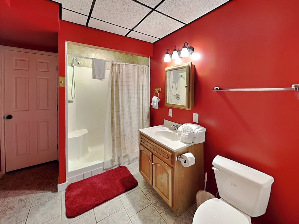 Pinnacle Place by Jackson Mountain Rentals