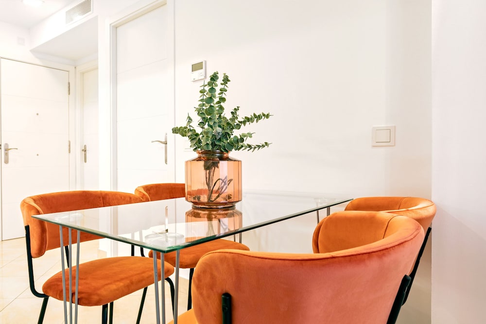 Luminous 1 Bedroom Apartment in the Heart of Seville. Murillo V