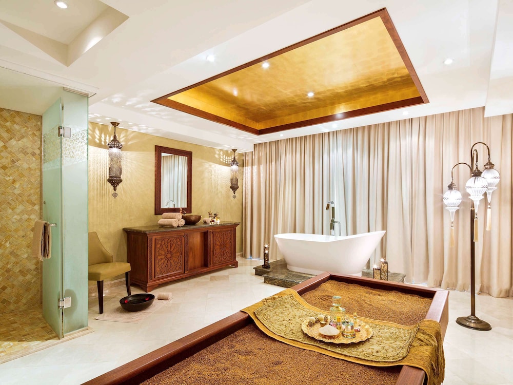 Pullman Resort Al Marjan Island