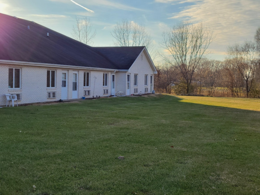 Pleasant Hill Motel