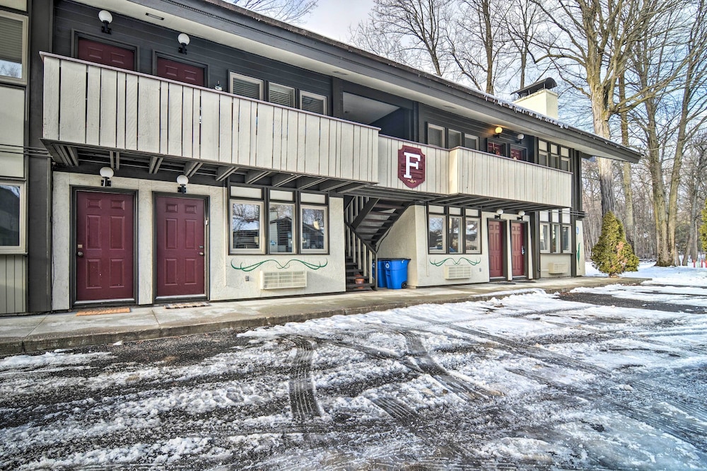 Ski-in/ski-out Getaway at Boyne Mountain Resort view 5