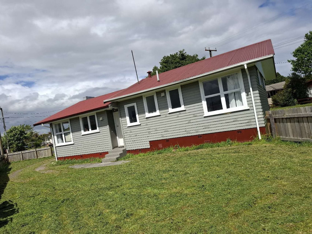 3 Bedroom House A 3 Frank St