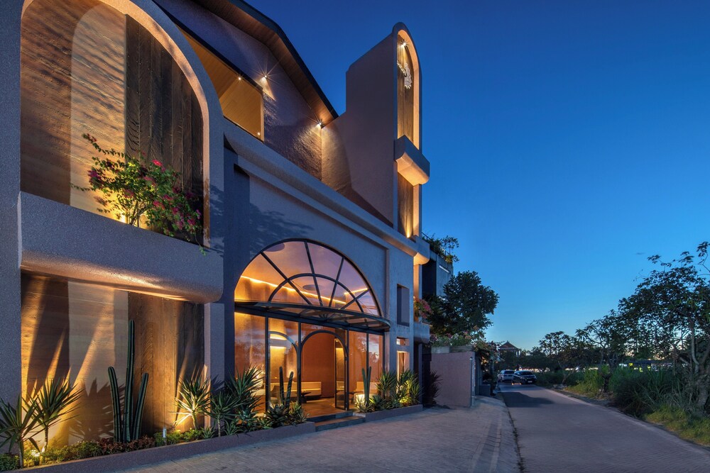 Seascape Resort & Spa Sanur by iNi Vie Hospitality