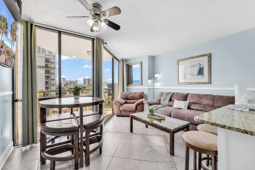 Meridian Plaza 408
