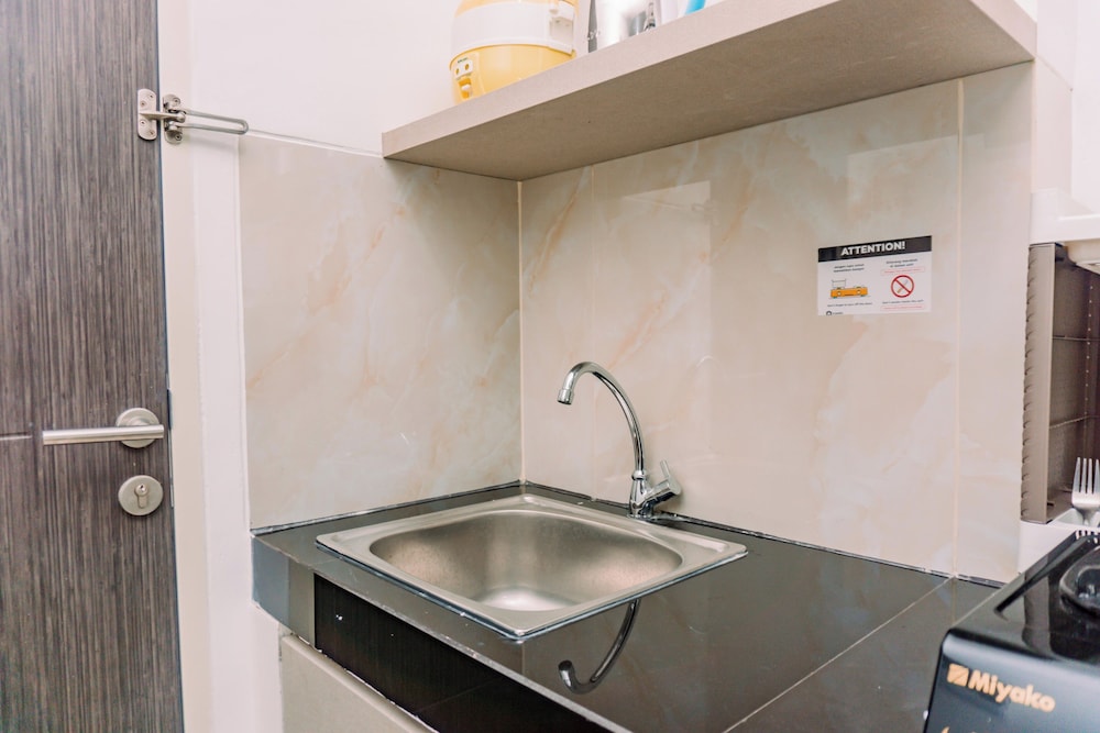Fully Furnished And Simply Studio At Serpong Garden Apartment