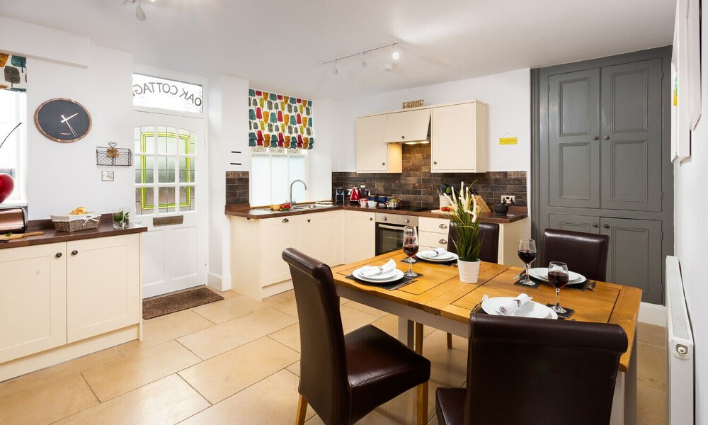 Oak Cottage