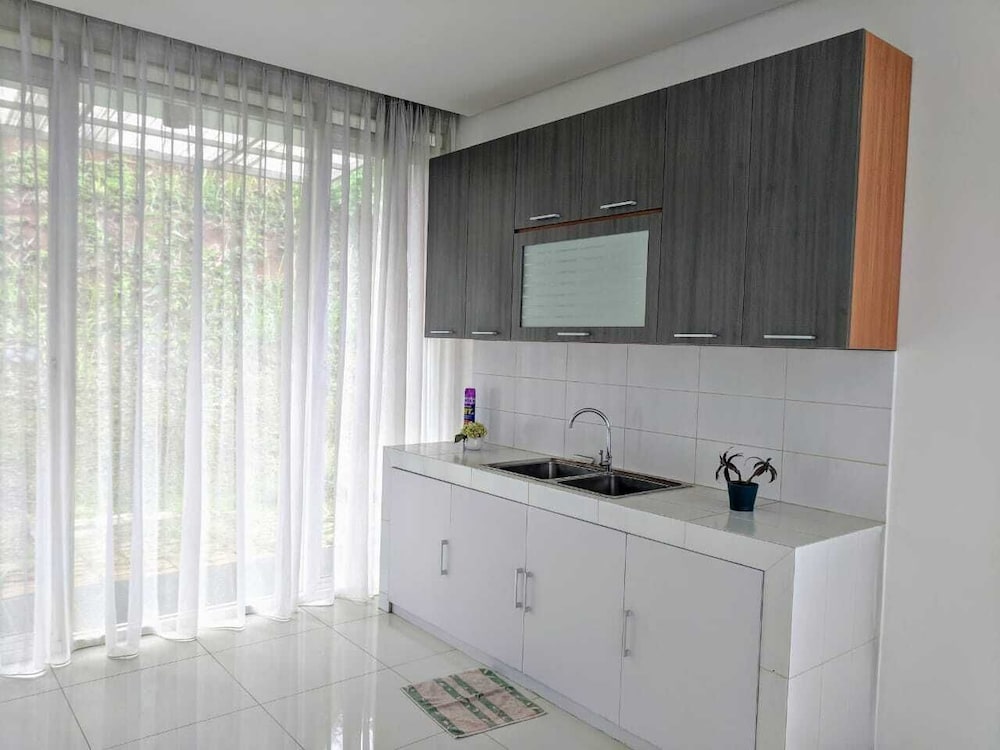 Villa Nirwana Syariah