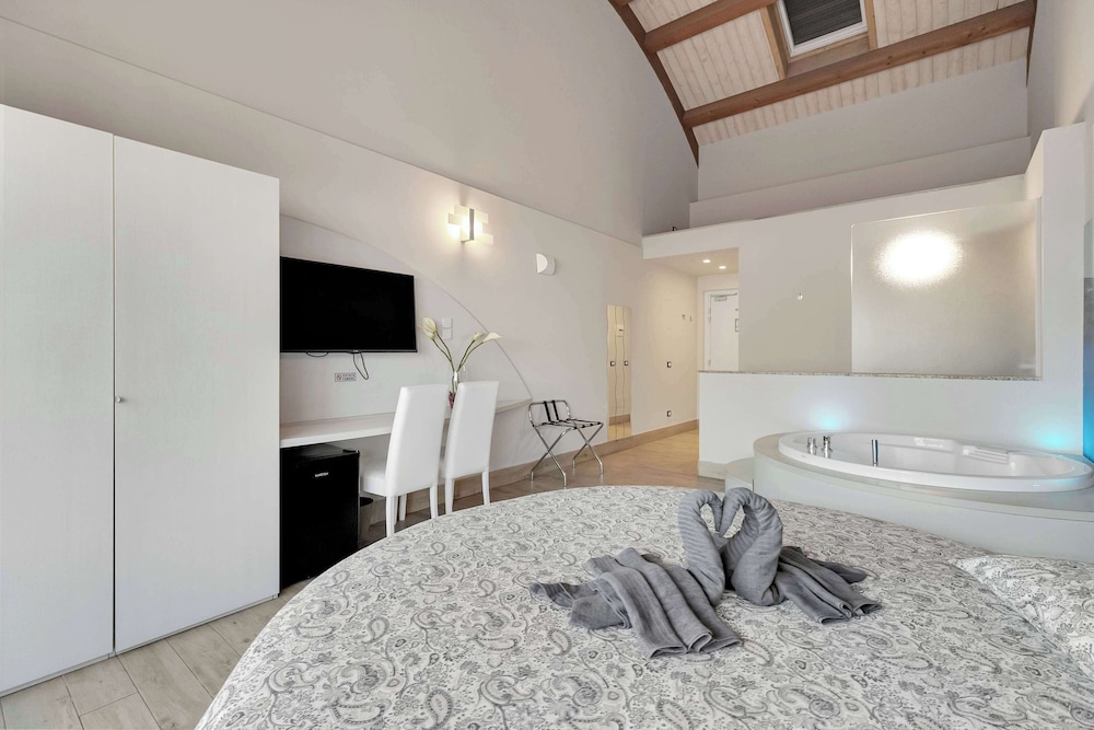 Suite A Tema