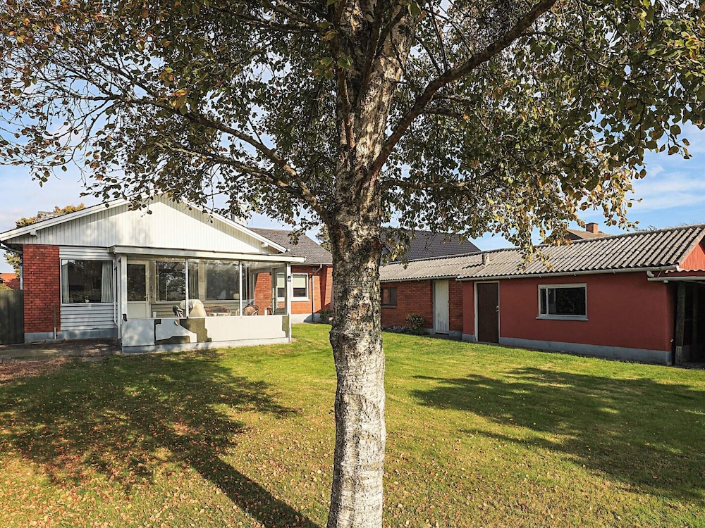 6 Person Holiday Home in Hals