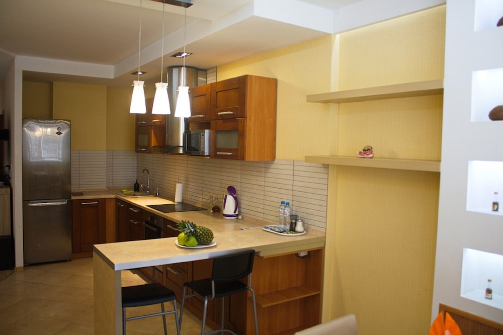 PaulMarie Apartments on Prs. Stroiteley view 4