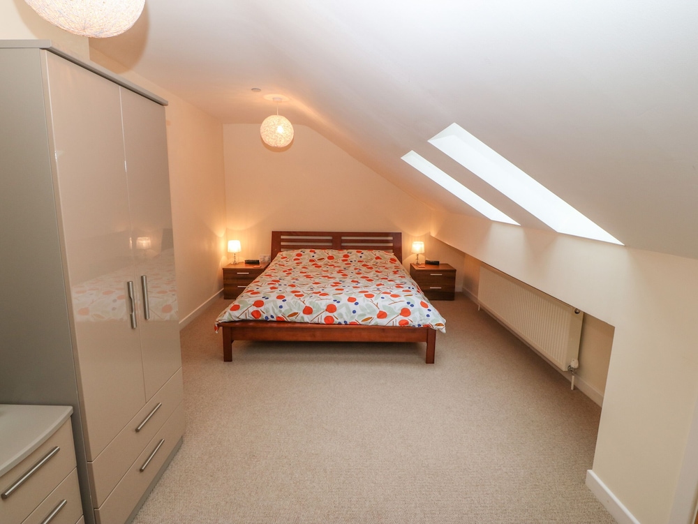 Barn End, 9 Stad Clynnog
