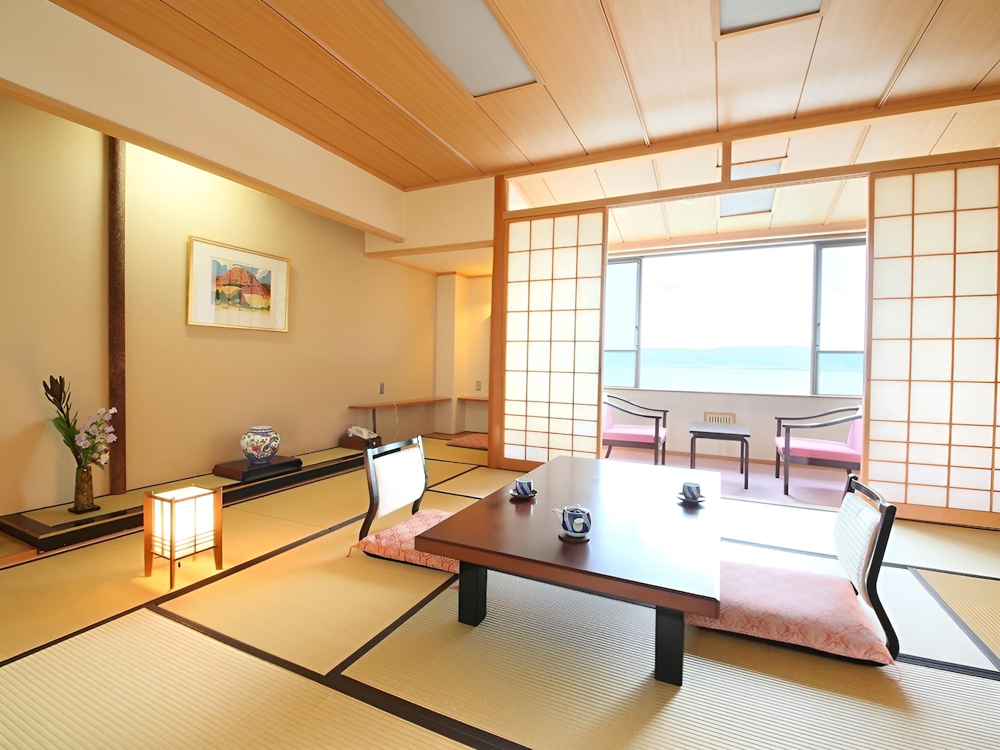 Suwako Hotel