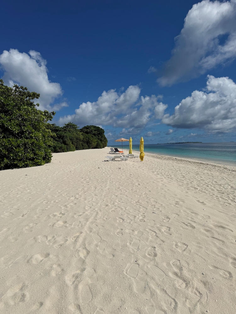 Lhohi White Sand