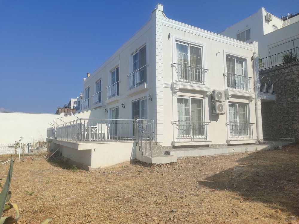 Villa Beyaz İnci Dalaman-Villa White Pearl Dalaman