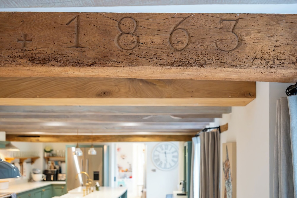 Stunning 6 BB Cottage & Annexe