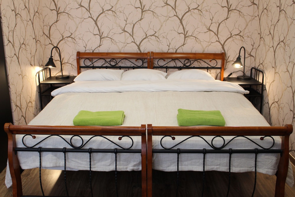Sleep In BnB