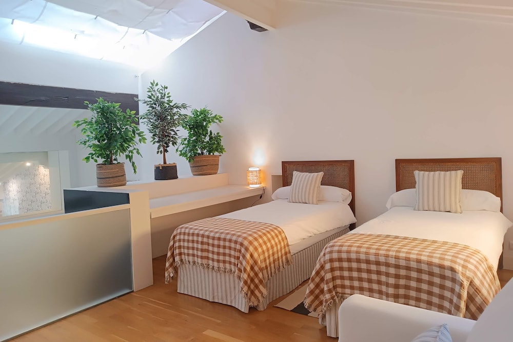 Exclusive House in Seville. Antonia Díaz