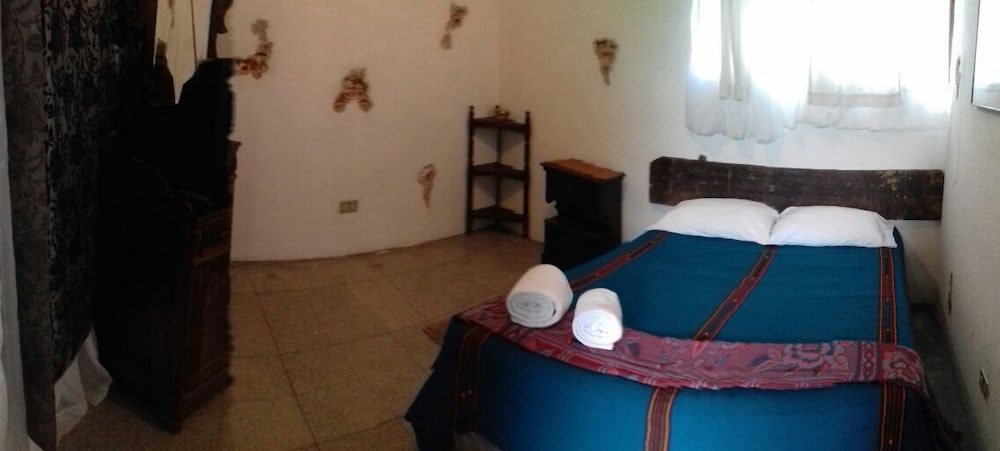 Antigua Guatemala Vacations - La Casa Tiquicia - Hostel - Property Image 2