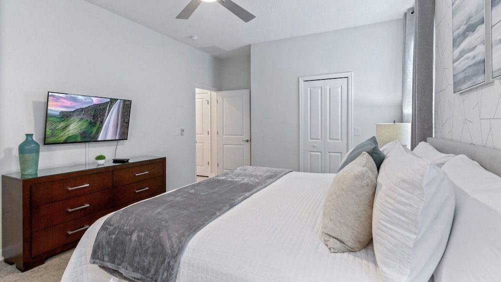 Championsgate Resort 8 Bedroom Private Pool Home 8 Home