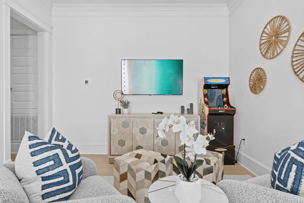 Newly Built 4bdr Arcade Blue Mountain Beach Bluewater Bliss by Avantstay