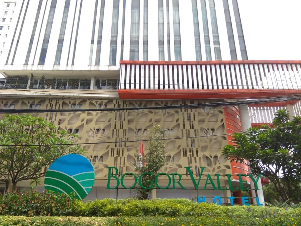 Cozy 2Br At Bogor Valley Apartment
