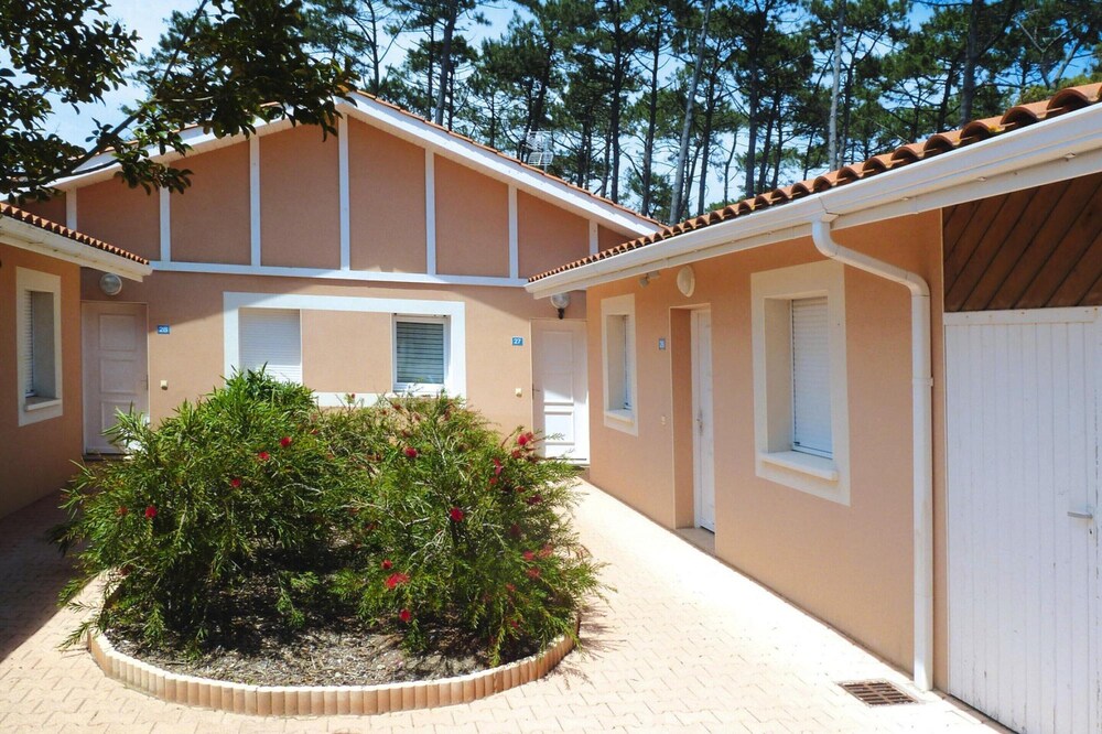 Terraced Holiday Home in Moliets