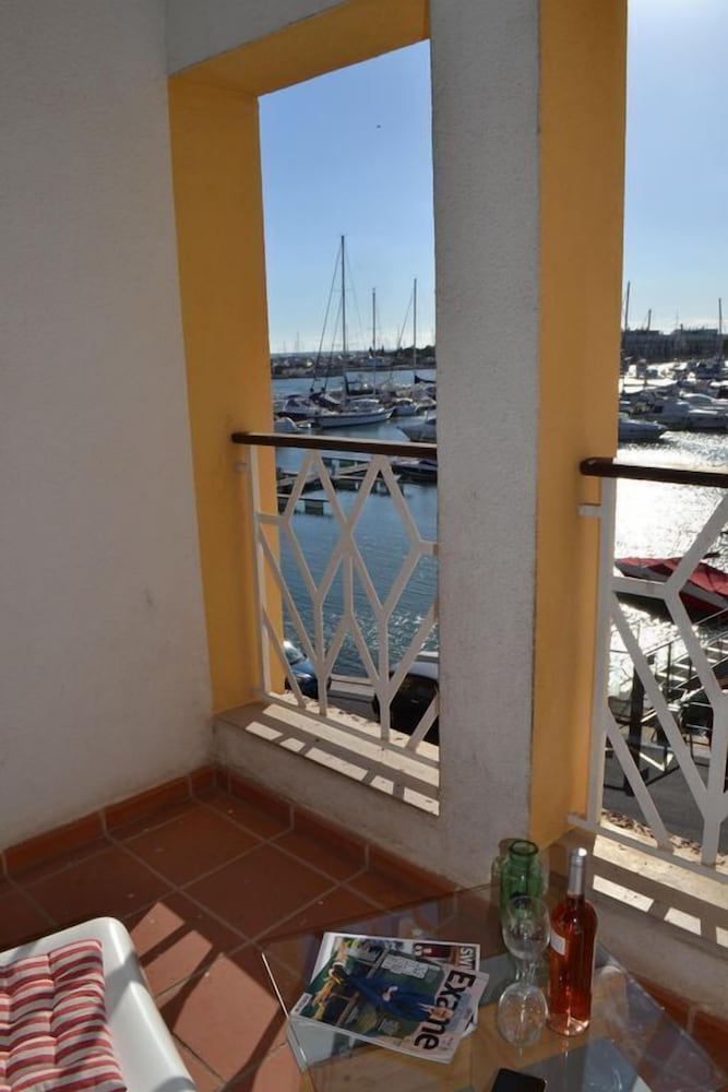 Hotel RH Marina 27 Vilamoura Marina Apartment - Image 1