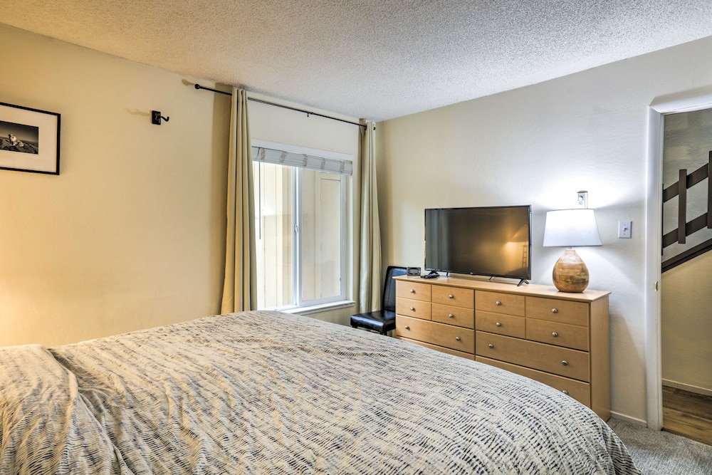 Lake Tahoe Vacations - Incline Village Condo: 1 Mi to Diamond Peak Resort - Property Image 23