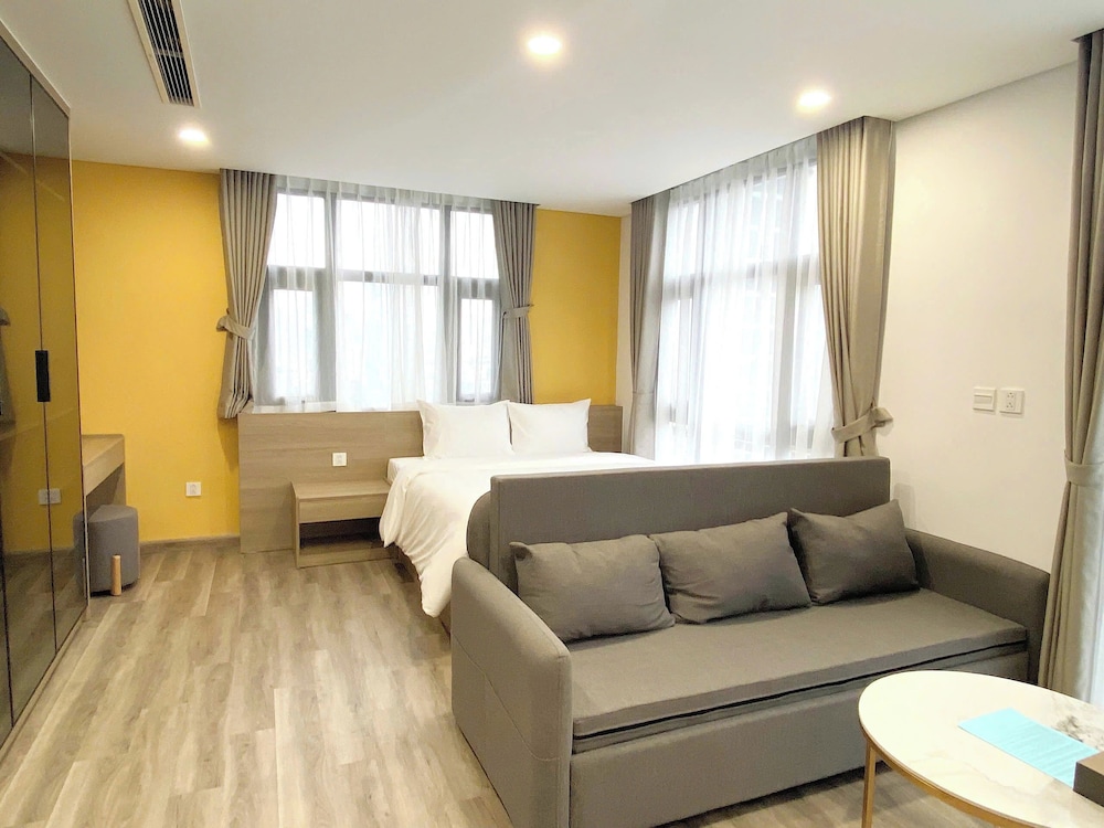 22Land Legend Residence