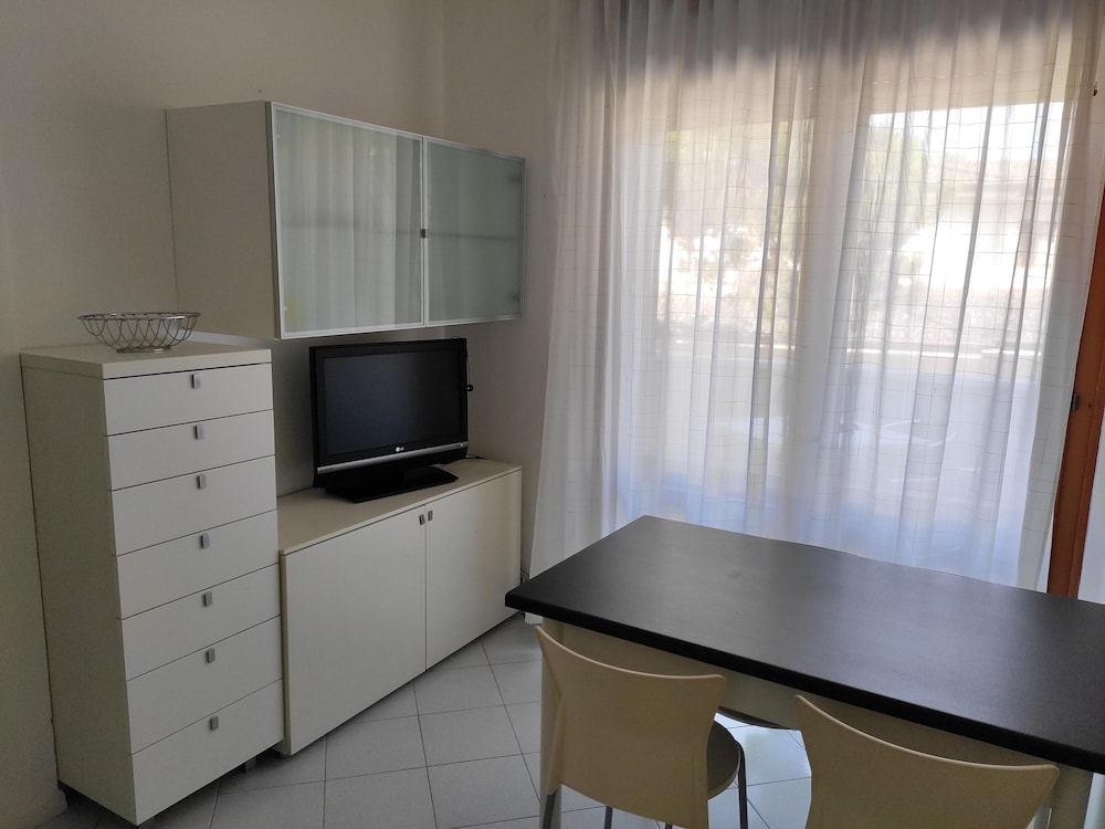 Modern Flat in a Quiet Area Near the Beach view 4