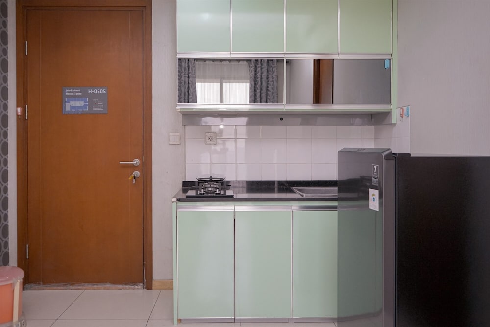 Good And Comfy 1Br Apartment At M-Town Signature