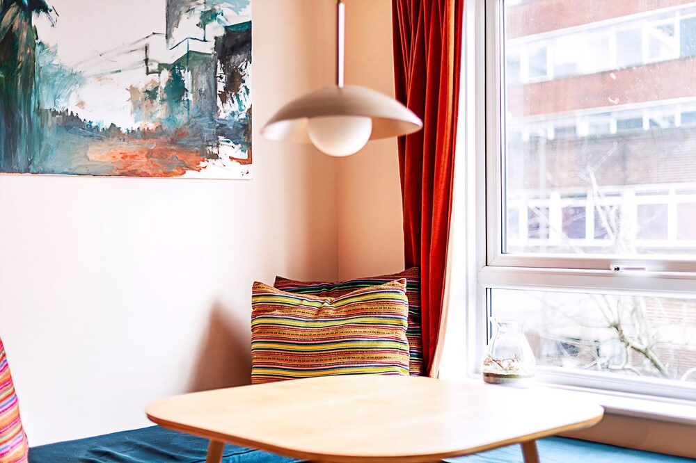 Bright 2-bed Home Near Putney Riverside